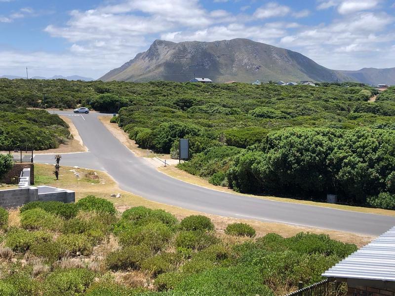4 Bedroom Property for Sale in Kleinbaai Western Cape